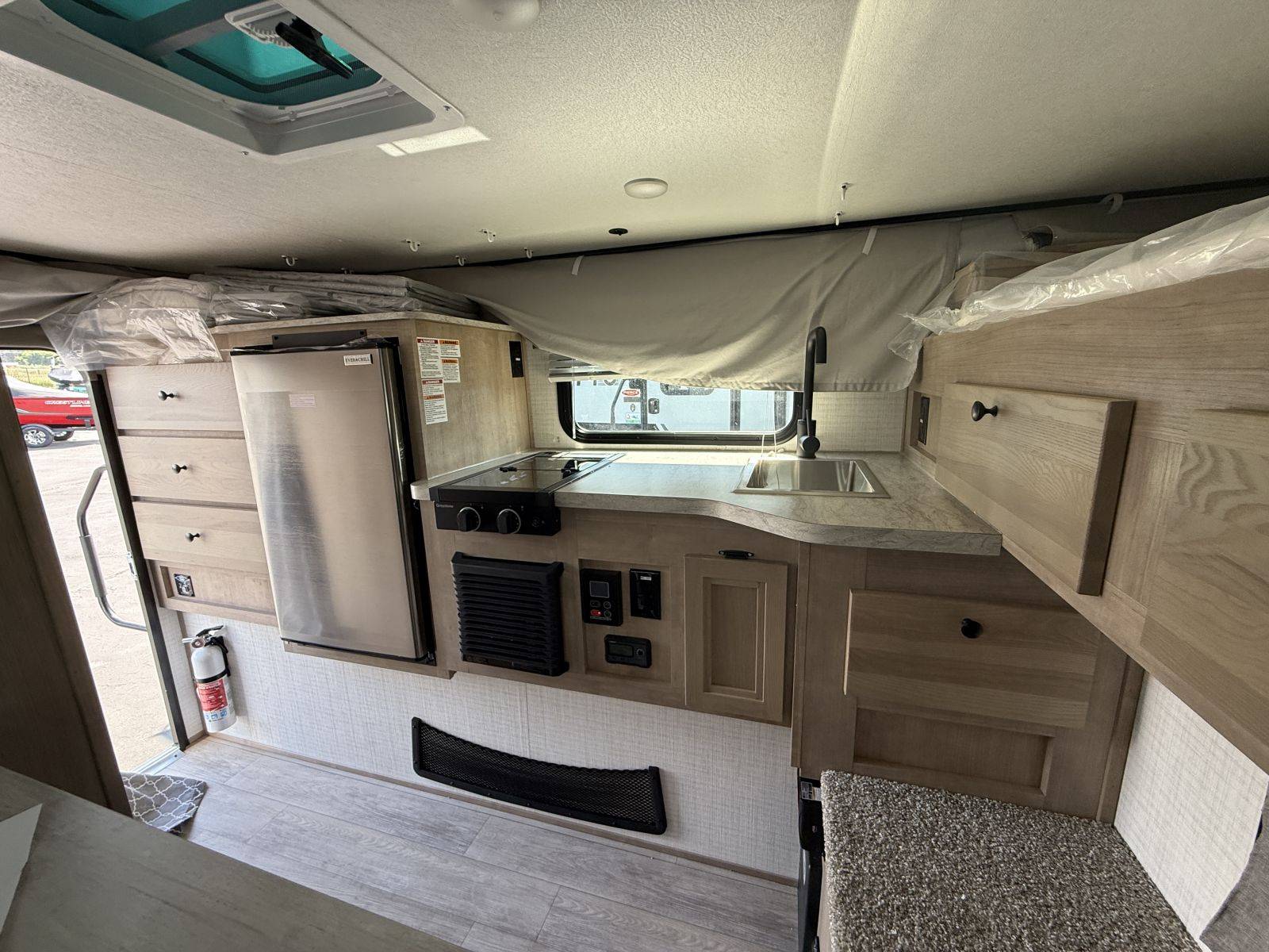 2026 Palomino 2026 Palomino Real Lite - thumbnail 13