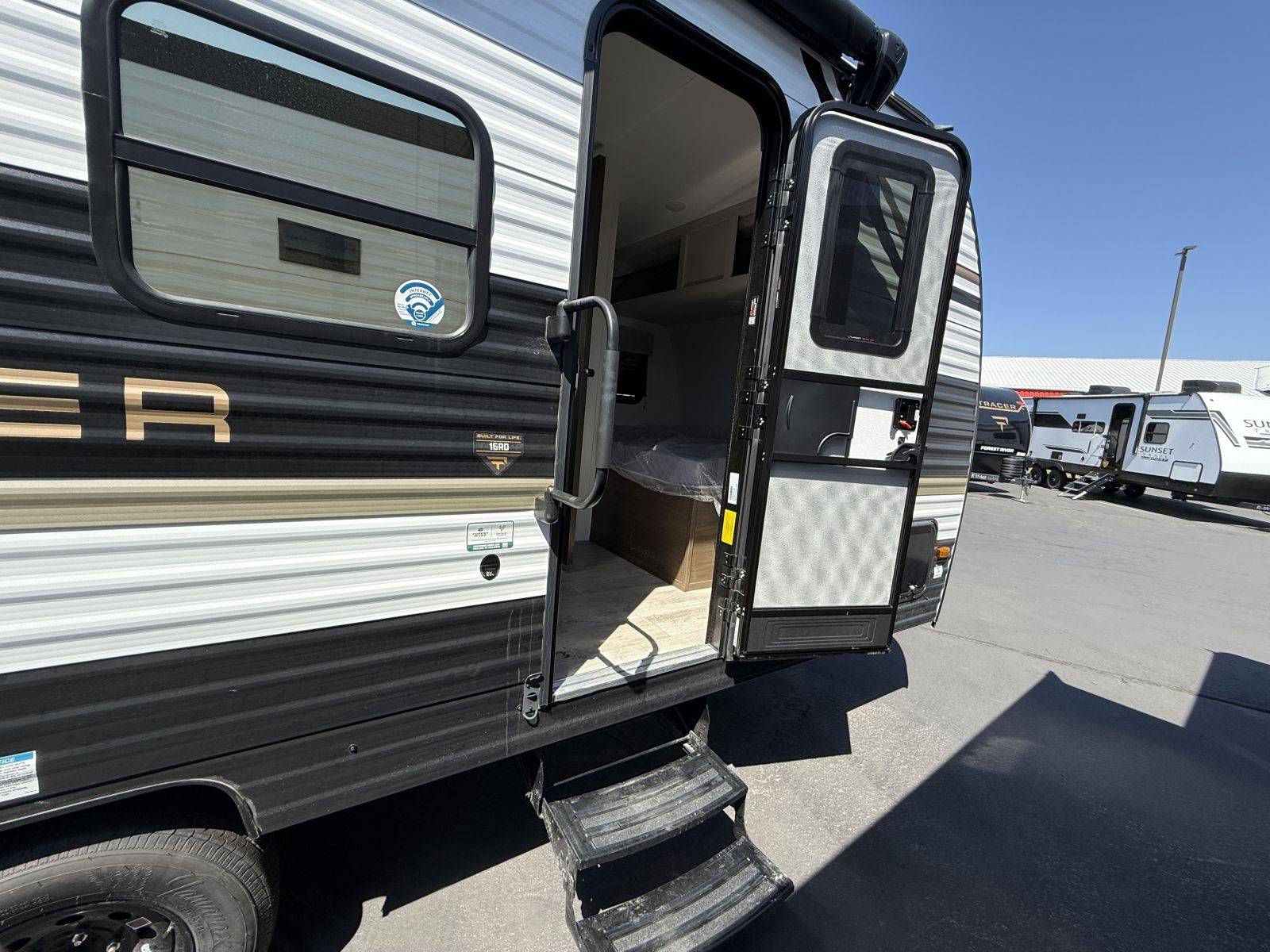 2026 Prime Time RV 2026 Prime Time RV Avenger - thumbnail 10