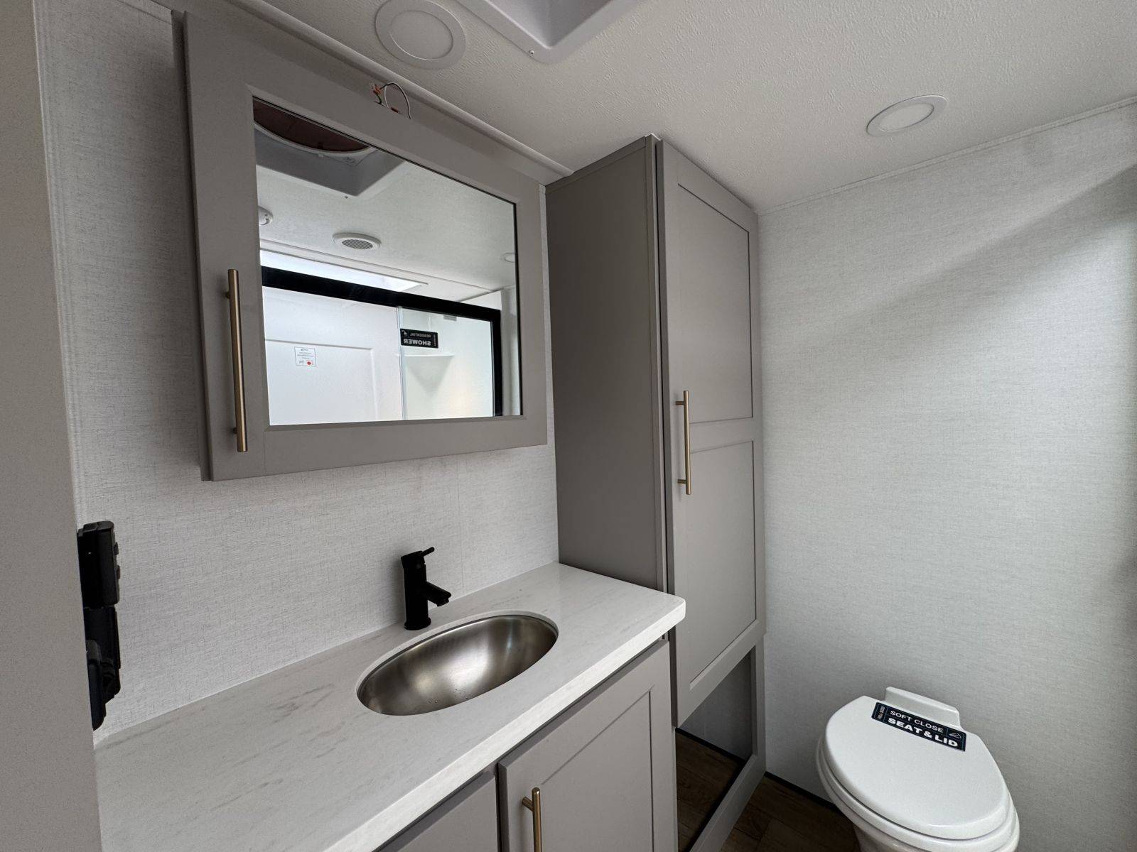 2026 Alliance RV 2026 Alliance RV Paradigm - thumbnail 15