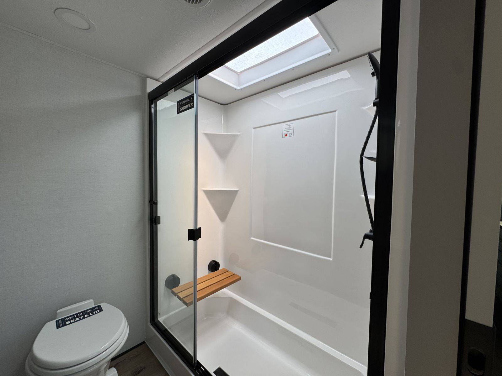 2026 Alliance RV 2026 Alliance RV Paradigm - thumbnail 16