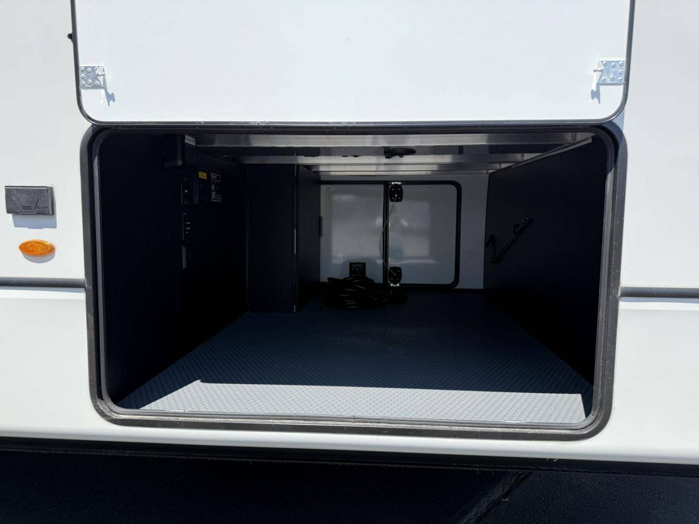 2026 Keystone RV 2026 Keystone RV Montana - thumbnail 10