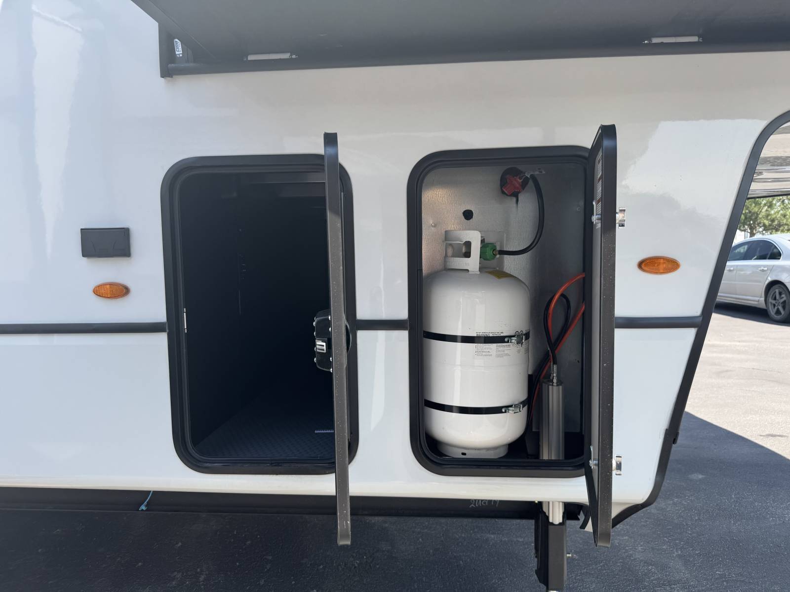 2026 Keystone RV 2026 Keystone RV Montana - thumbnail 7