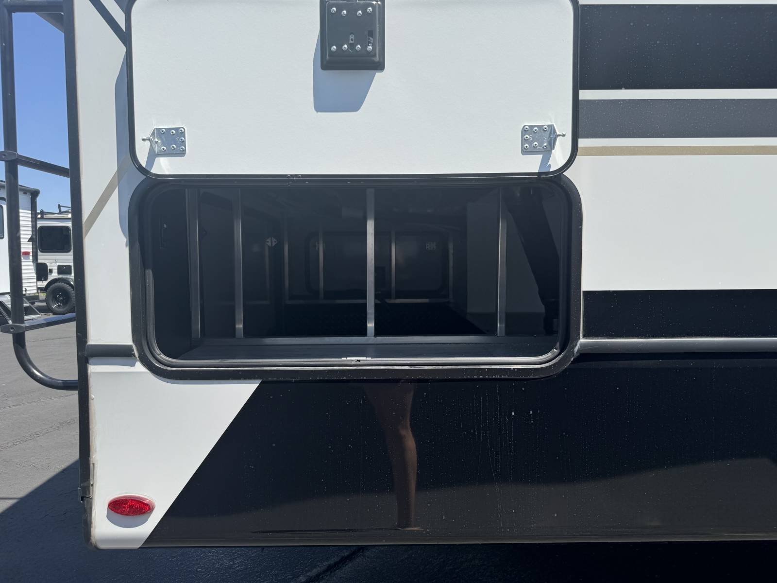 2026 Keystone RV 2026 Keystone RV Montana - thumbnail 9