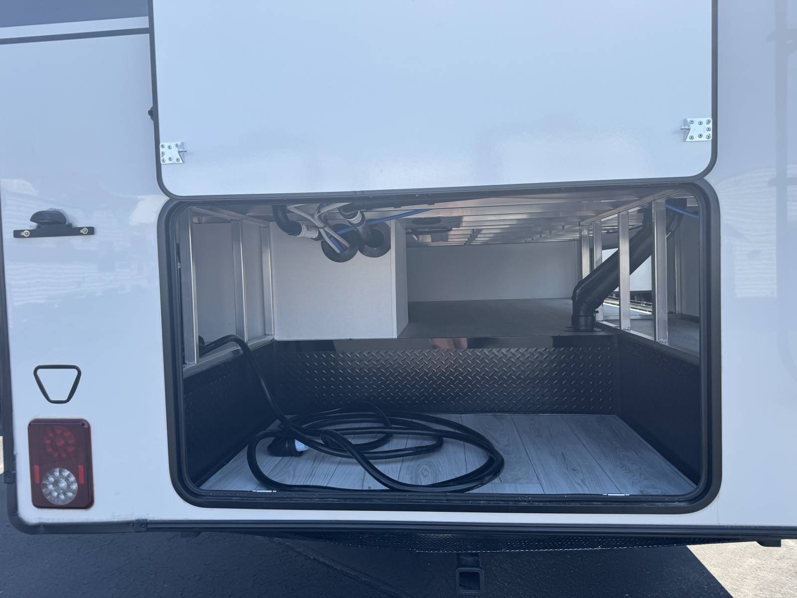 2026 Keystone RV 2026 Keystone RV Montana - thumbnail 10