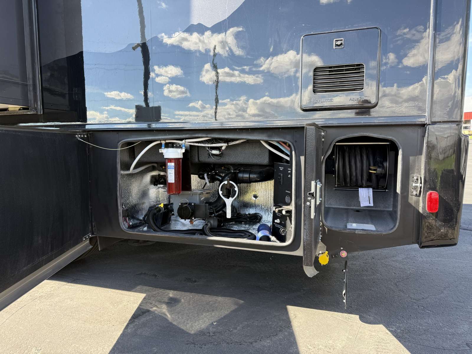 2026 Dynamax 2026 Dynamax Europa - thumbnail 6