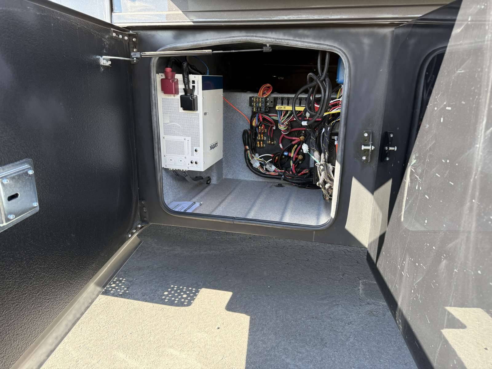 2026 Dynamax 2026 Dynamax Europa - thumbnail 9