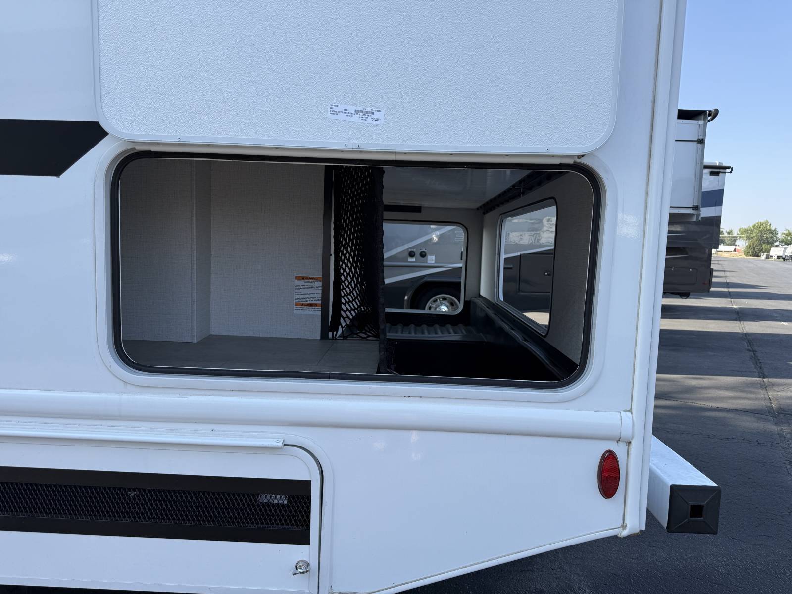 2026 Thor Motor Coach 2026 Thor Motor Coach Chateau - thumbnail 9