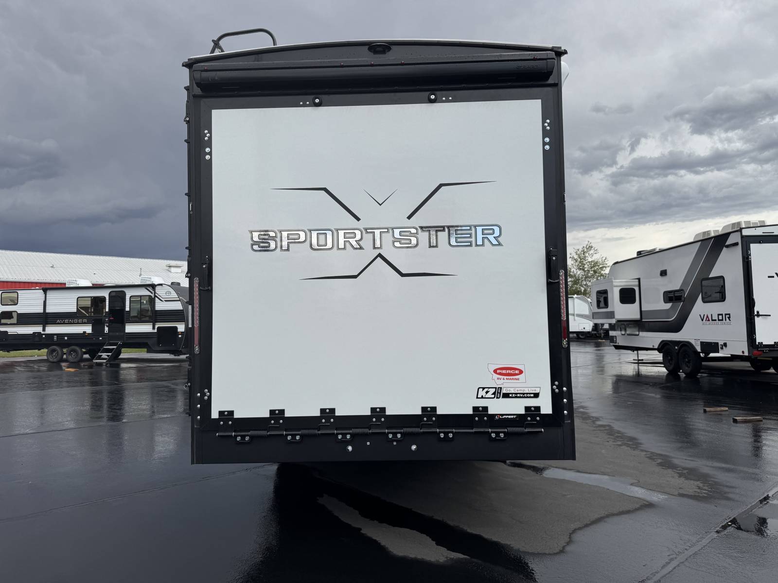 2026 KZ RV 2026 KZ RV Sportster X Toy Hauler - thumbnail 5