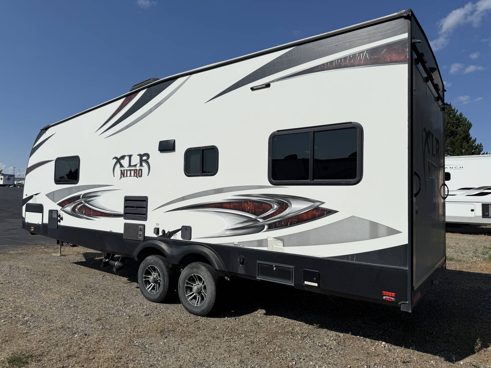 2017 Forest River RV 2017 Forest River RV XLR Nitro - thumbnail 3