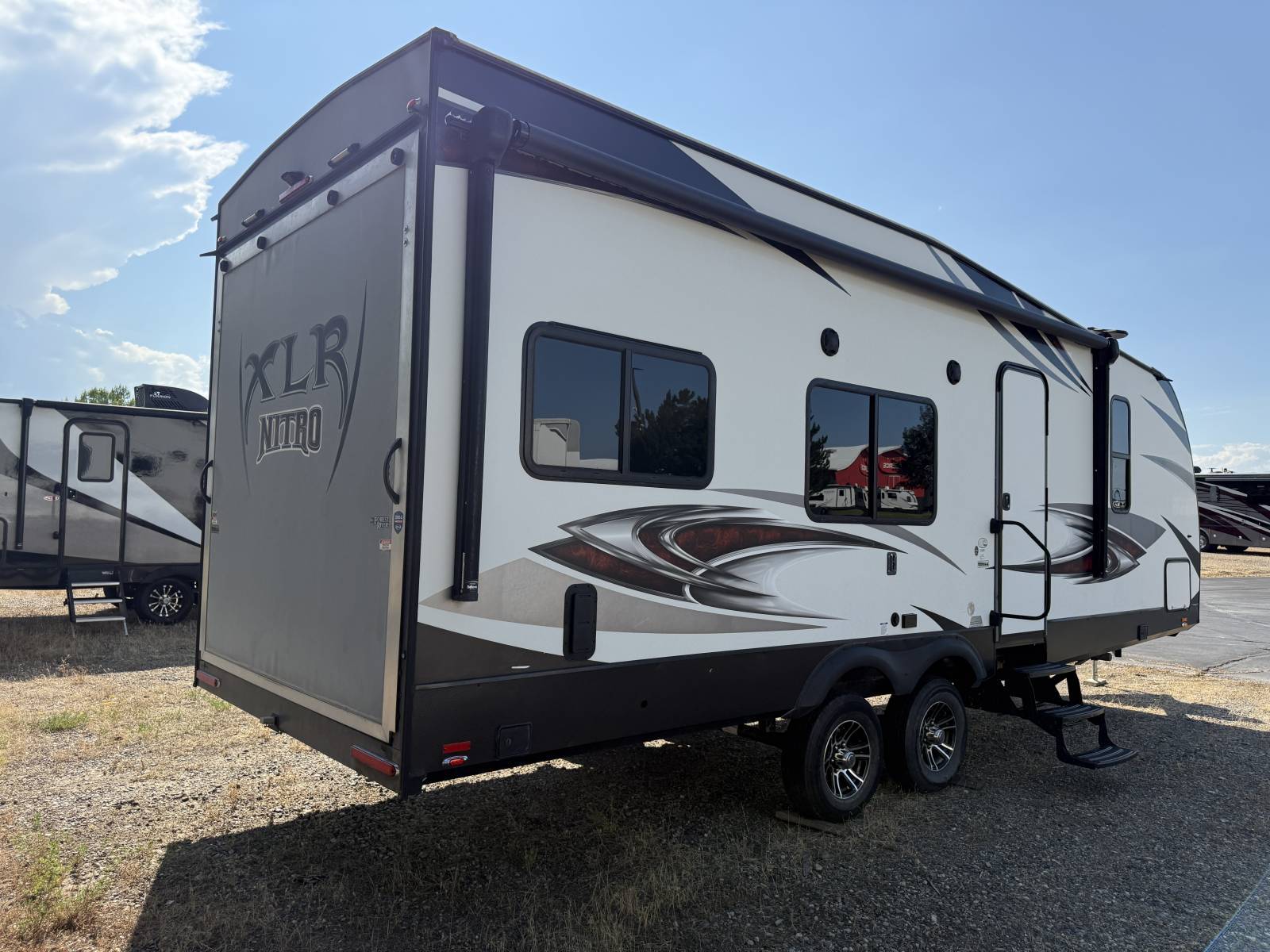 2017 Forest River RV 2017 Forest River RV XLR Nitro - thumbnail 4