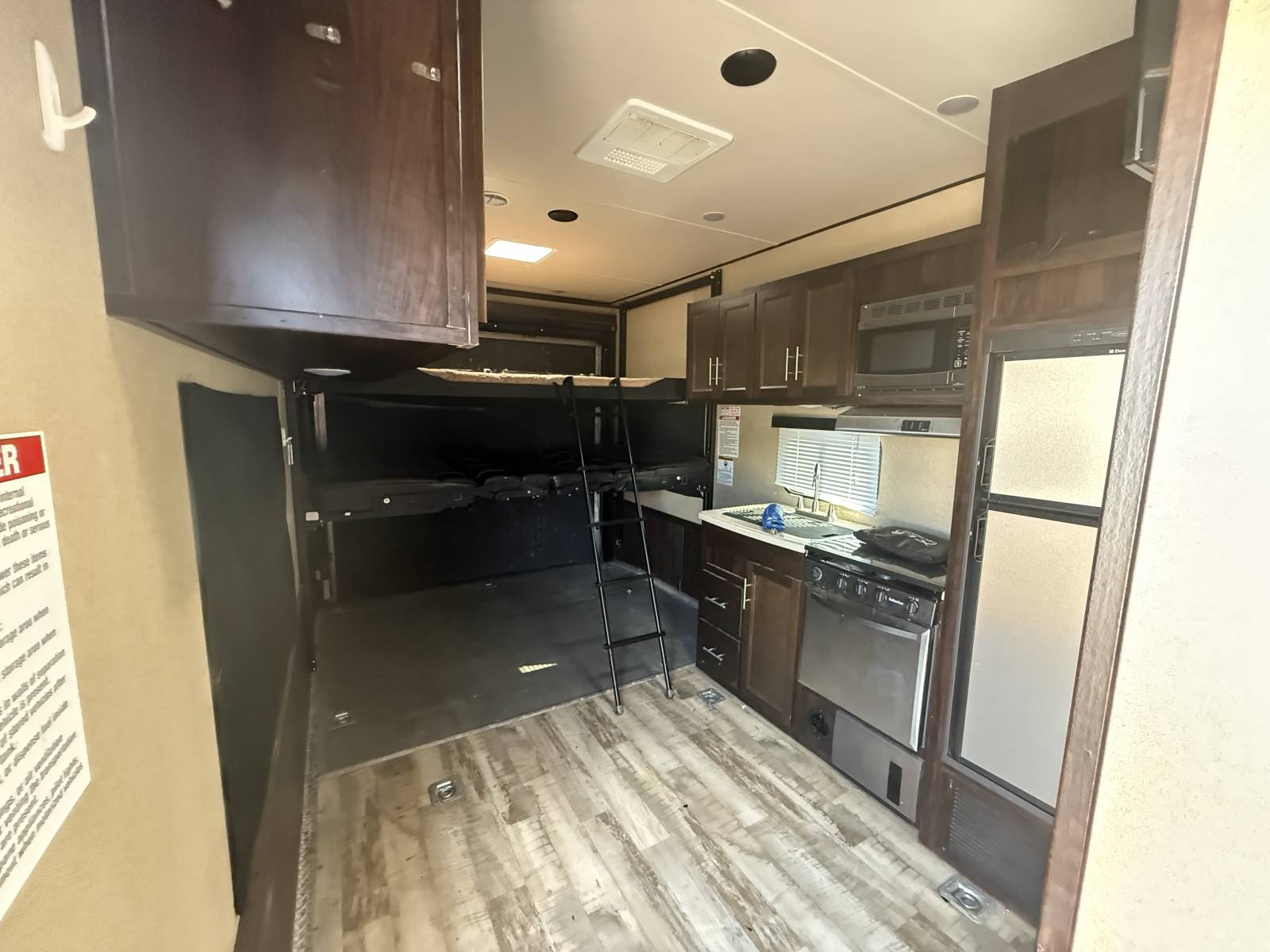 2017 Forest River RV 2017 Forest River RV XLR Nitro - thumbnail 9