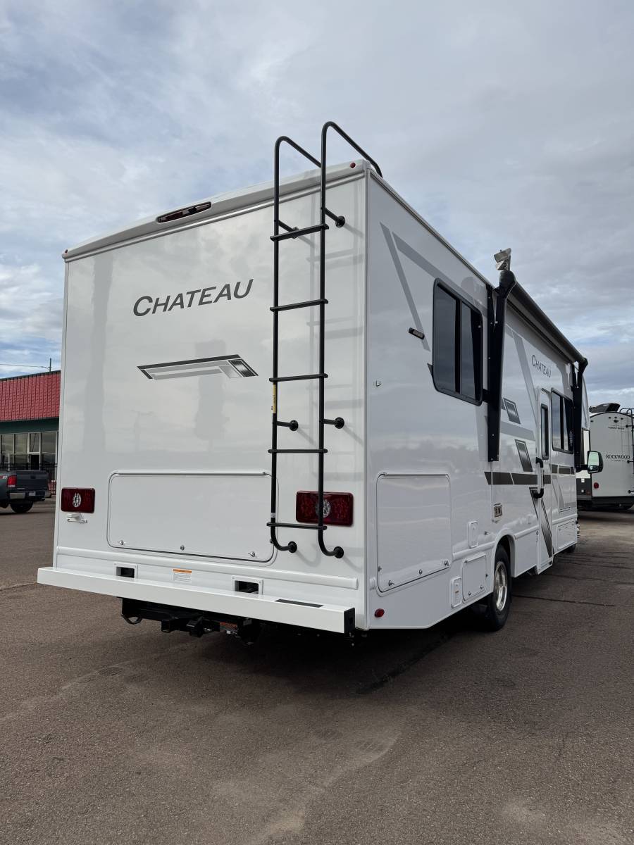 2026 Thor Motor Coach 2026 Thor Motor Coach Chateau - thumbnail 4