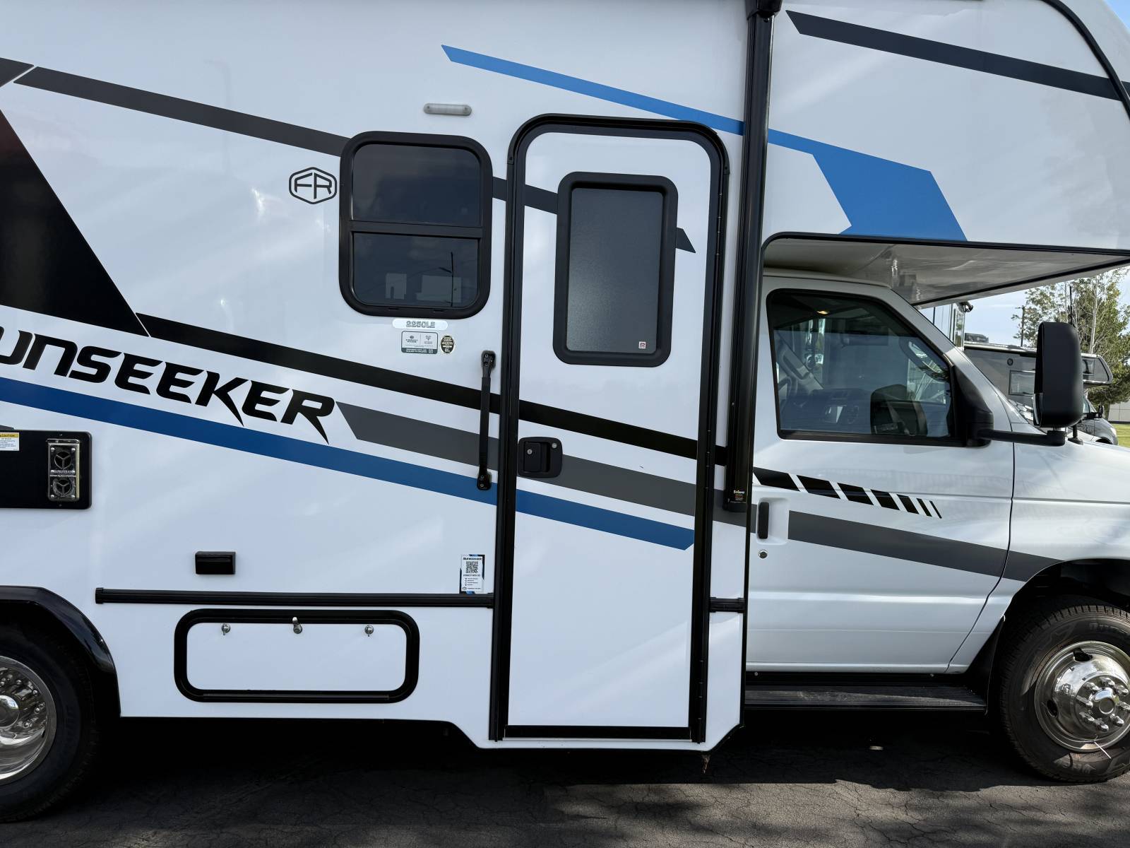 2026 Forest River RV 2026 Forest River RV Sunseeker - thumbnail 17