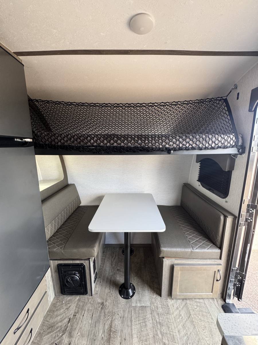 2024 Sunset Park RV  2024 Sunset Park RV  Volt - thumbnail 6