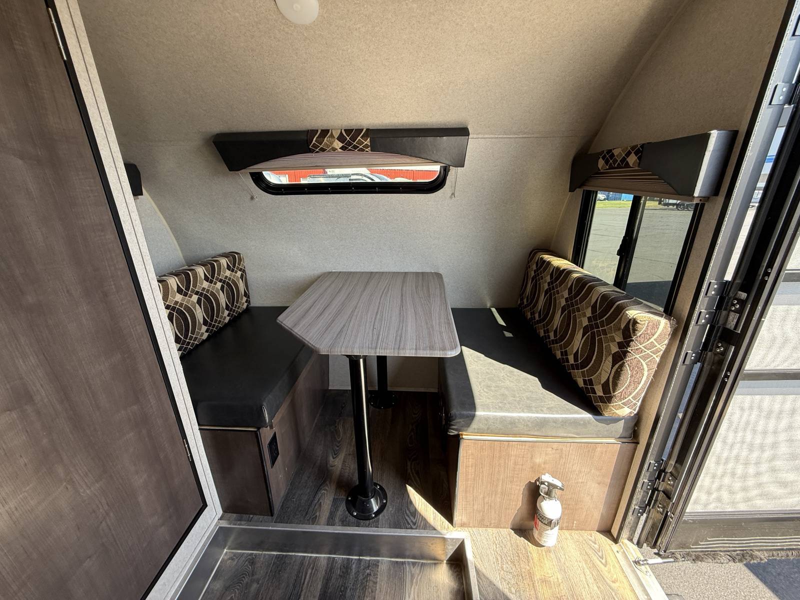 2019 Sunset Park RV Manufacturing 2019 Sunset Park RV Manufacturing Sunray - thumbnail 15