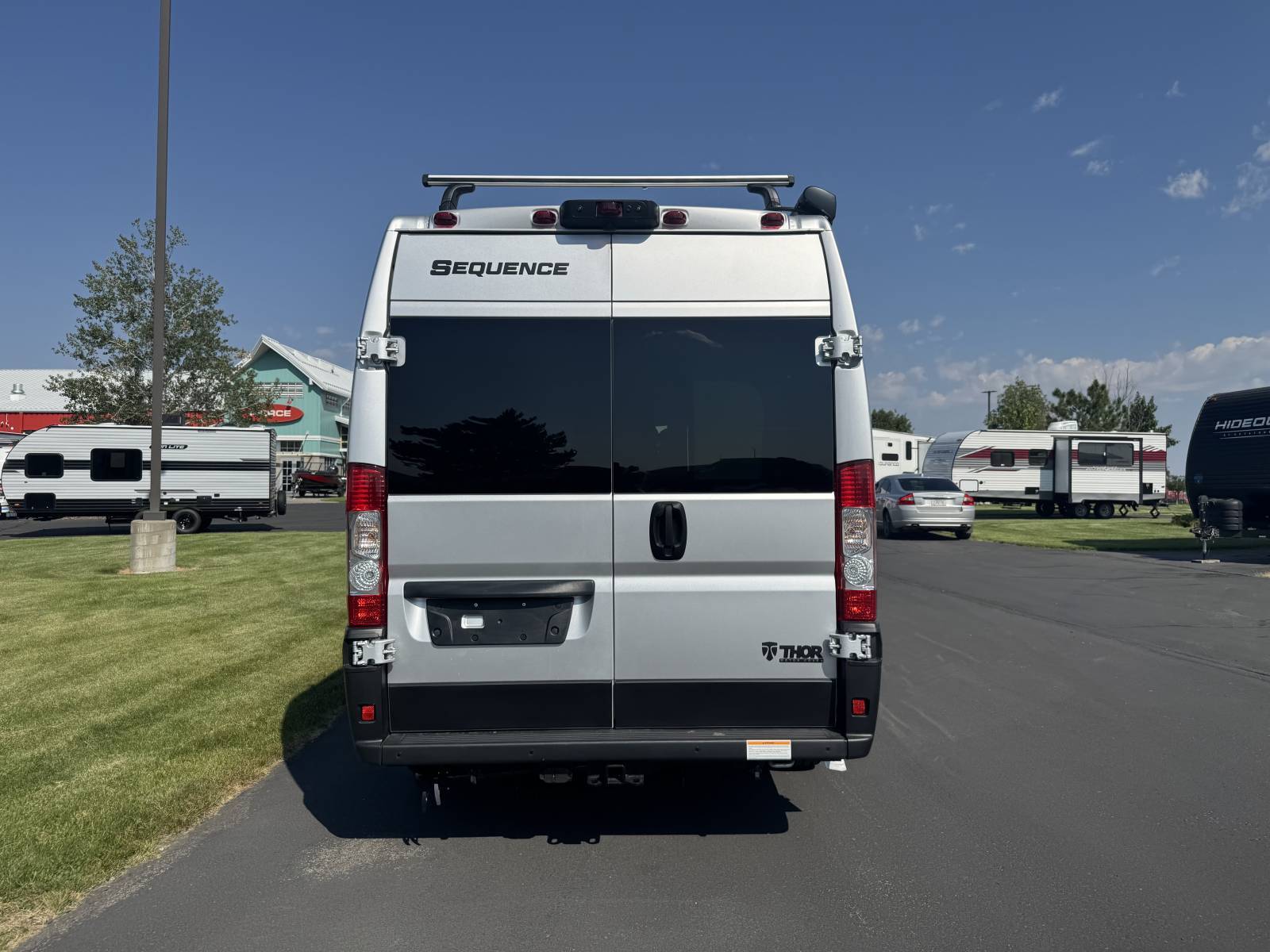 2026 Thor Motor Coach 2026 Thor Motor Coach Sequence - thumbnail 4