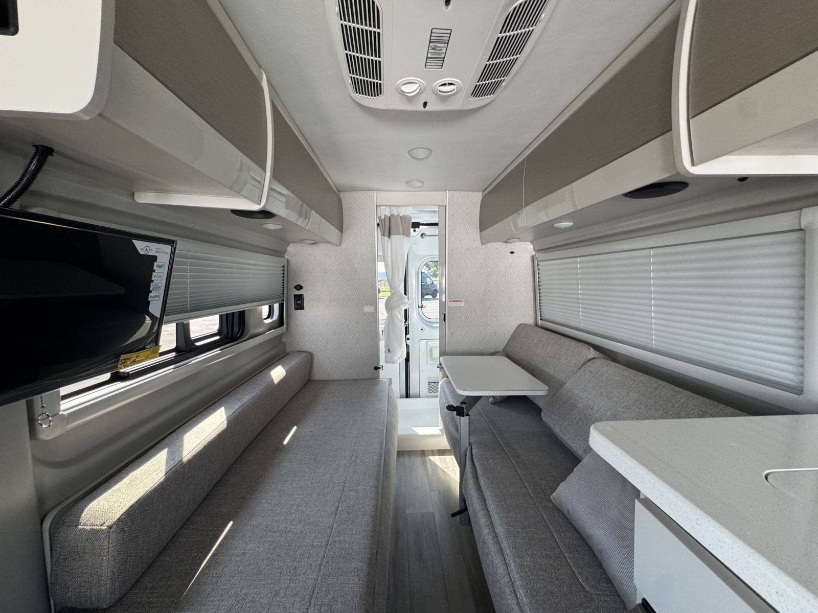 2026 Thor Motor Coach 2026 Thor Motor Coach Sequence - thumbnail 6