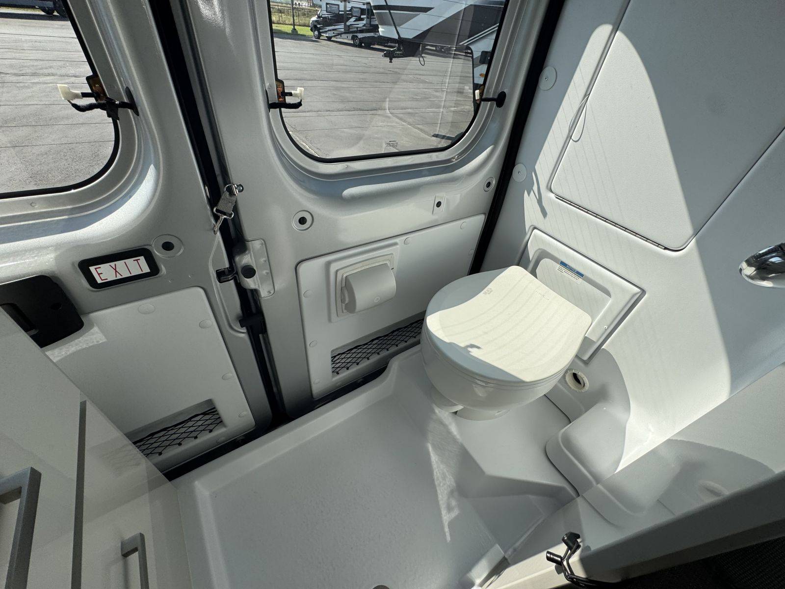 2026 Thor Motor Coach 2026 Thor Motor Coach Sequence - thumbnail 13