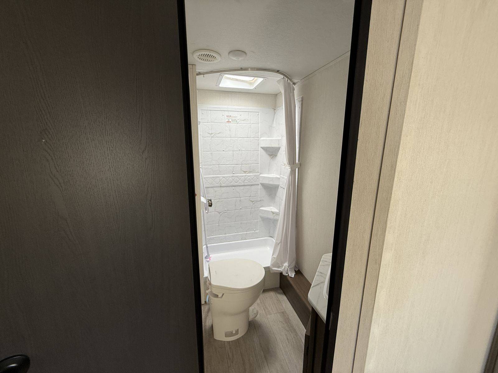 2026 Forest River RV 2026 Forest River RV Avenger - thumbnail 16