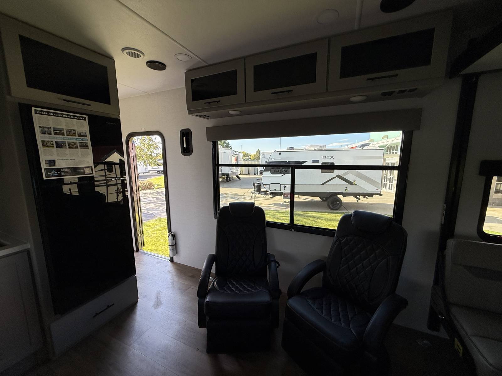 2026 Alliance RV 2026 Alliance RV Valor - thumbnail 16