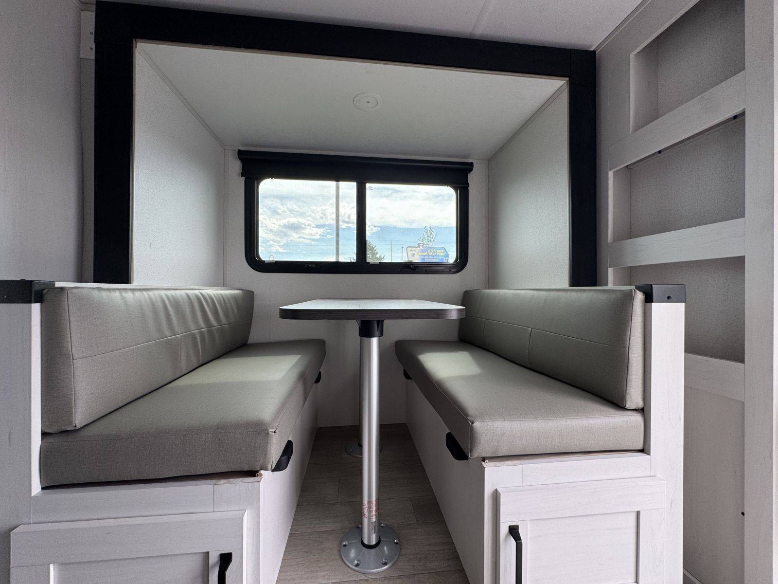 2026 Palomino 2026 Palomino Real Lite - thumbnail 12