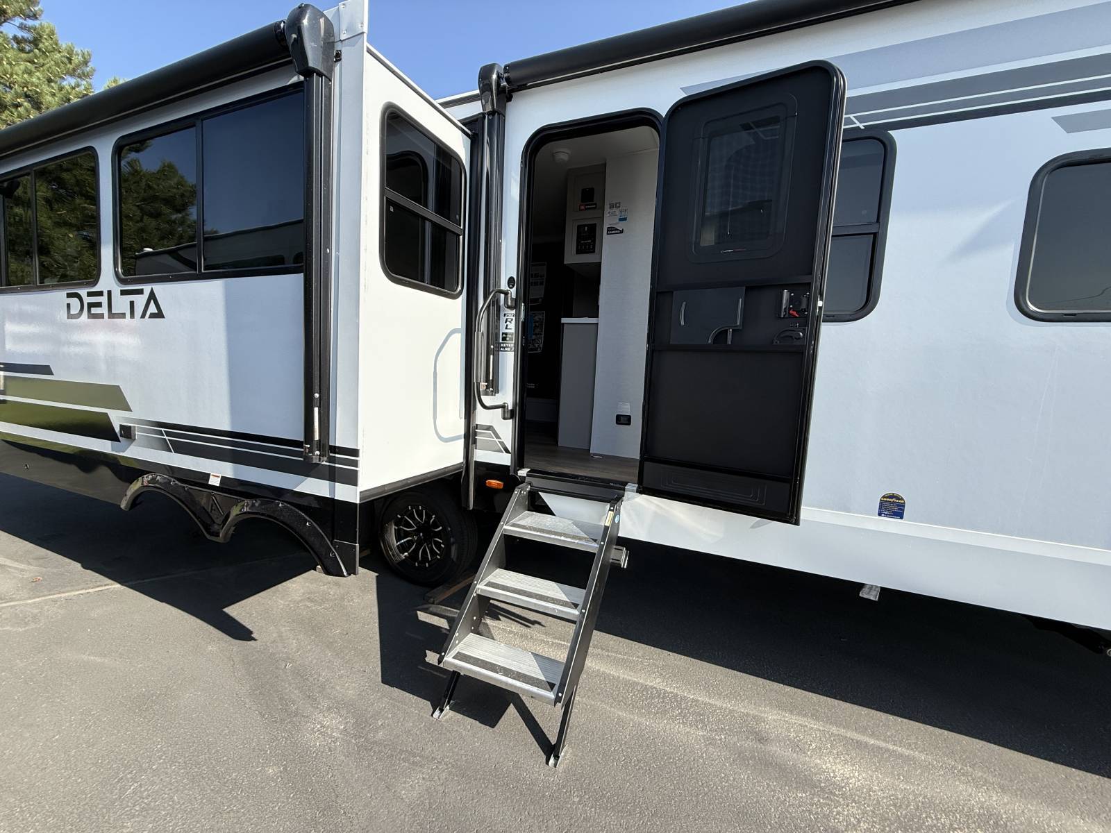 2026 Alliance RV 2026 Alliance RV Delta - thumbnail 10