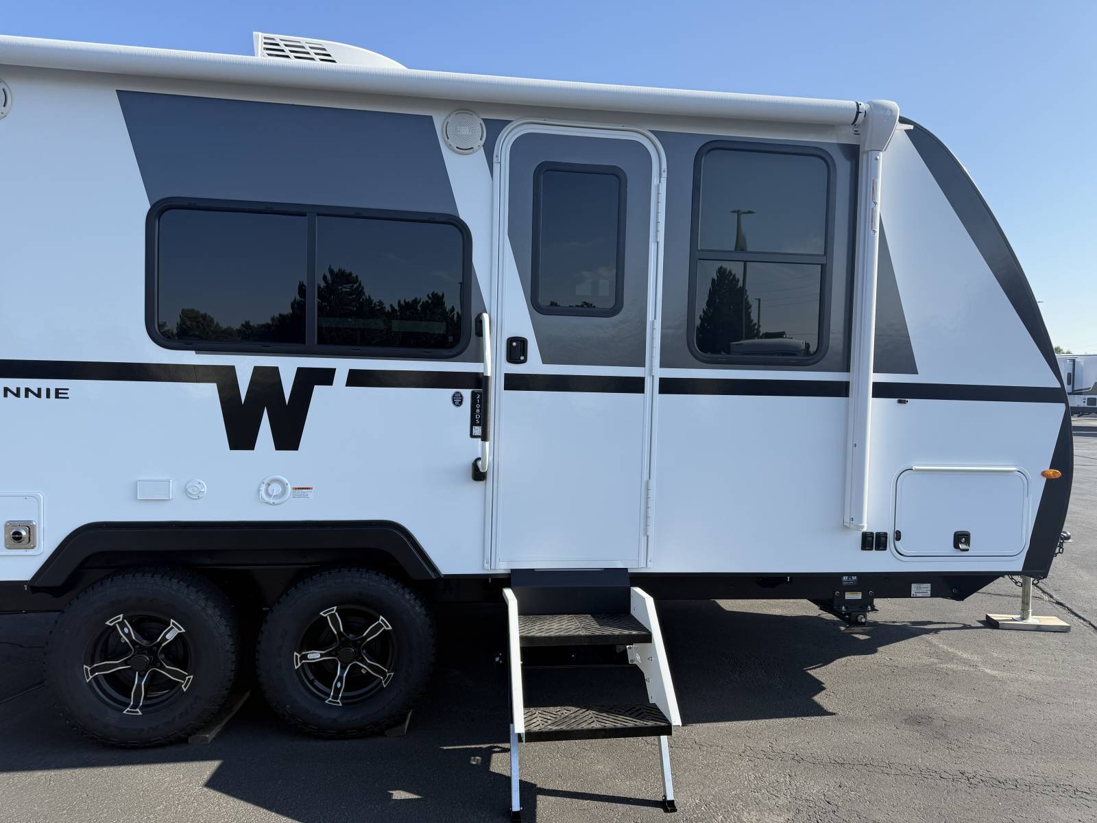 2026 Winnebago 2026 Winnebago Micro Minnie - thumbnail 8