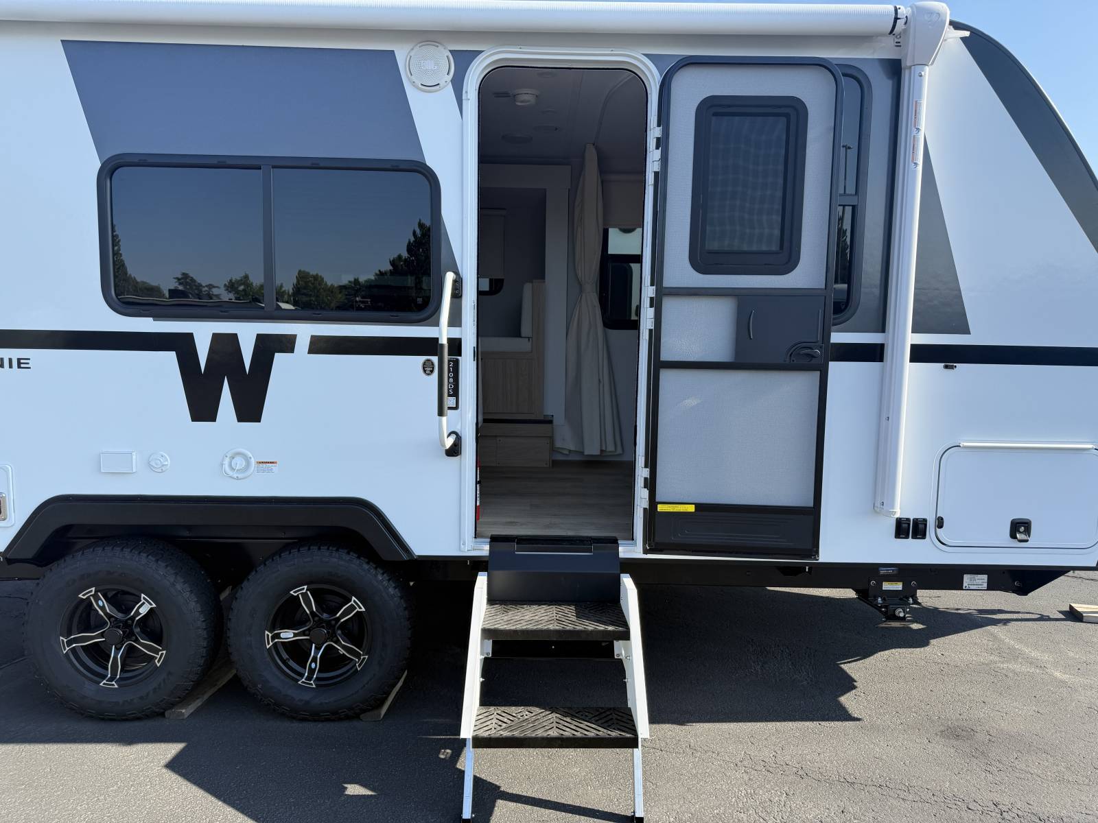 2026 Winnebago 2026 Winnebago Micro Minnie - thumbnail 9