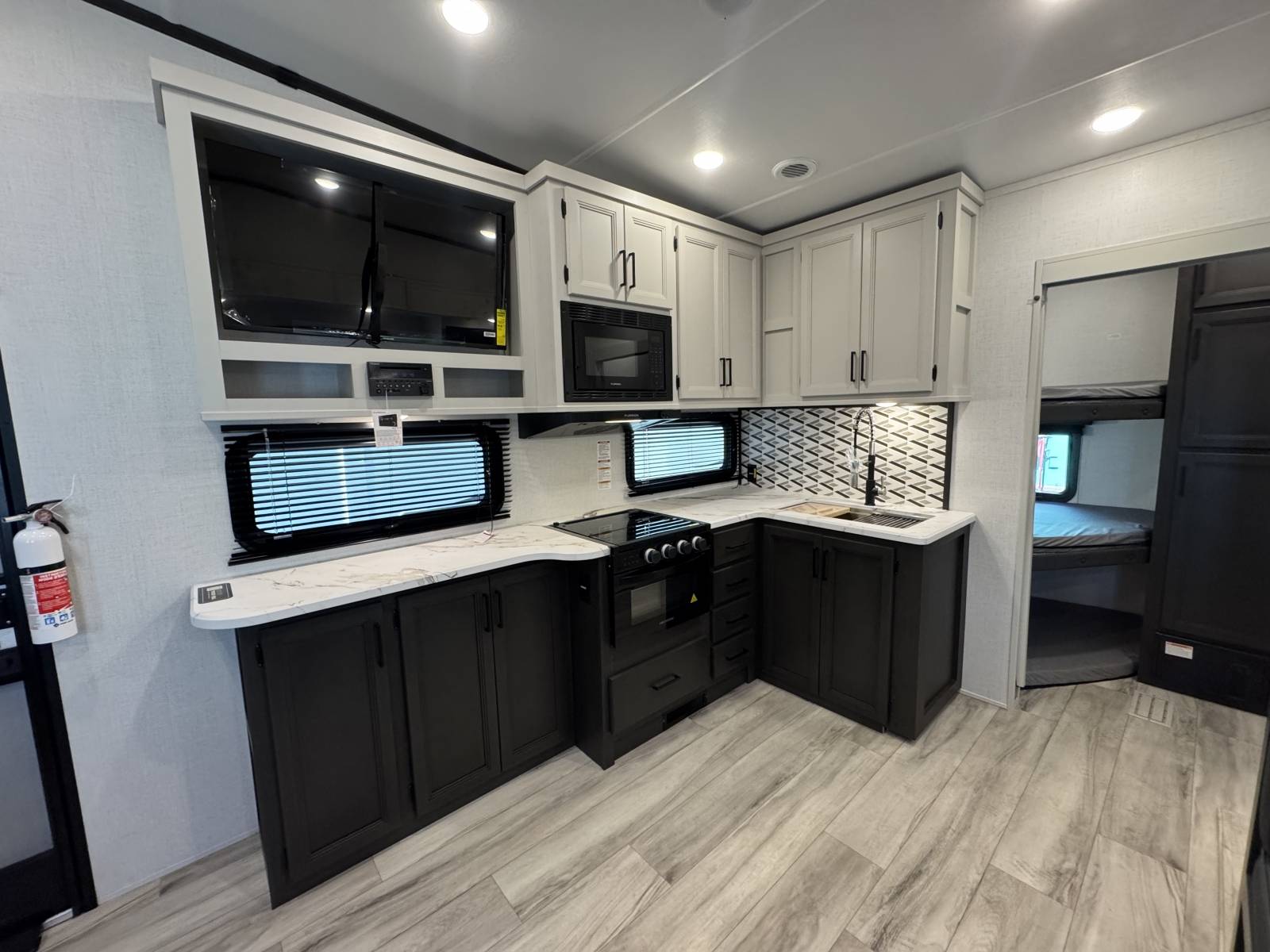 2026 Keystone RV 2026 Keystone RV Arcadia Select - thumbnail 12