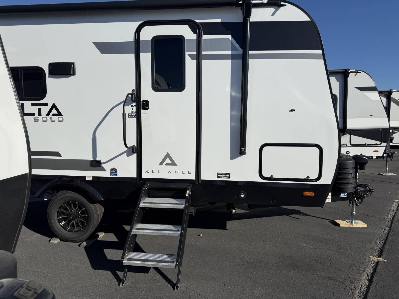 2026 Alliance RV 2026 Alliance RV Delta - thumbnail 8