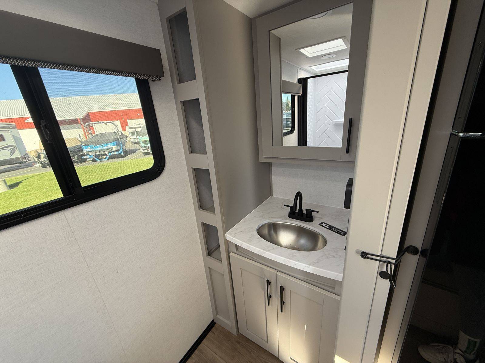 2026 Alliance RV 2026 Alliance RV Delta - thumbnail 17