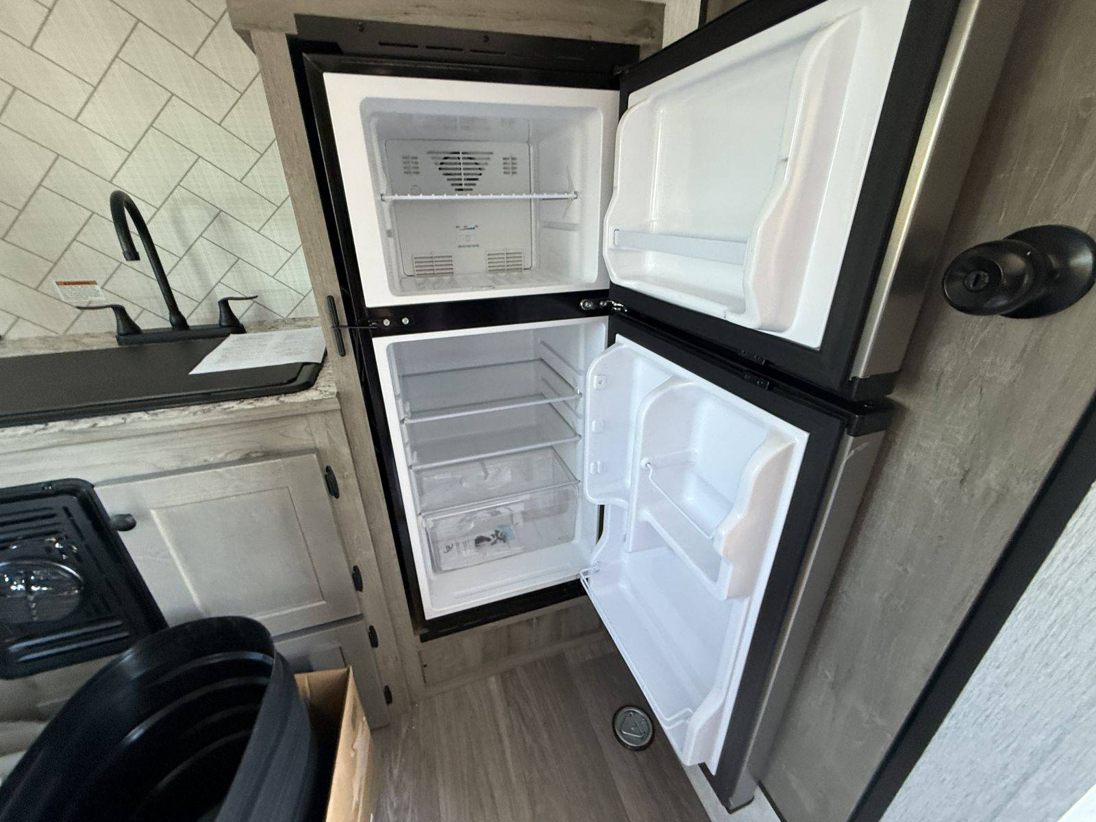 2026 Sunset Park RV 2026 Sunset Park RV Sun Lite Toy Hauler - thumbnail 10