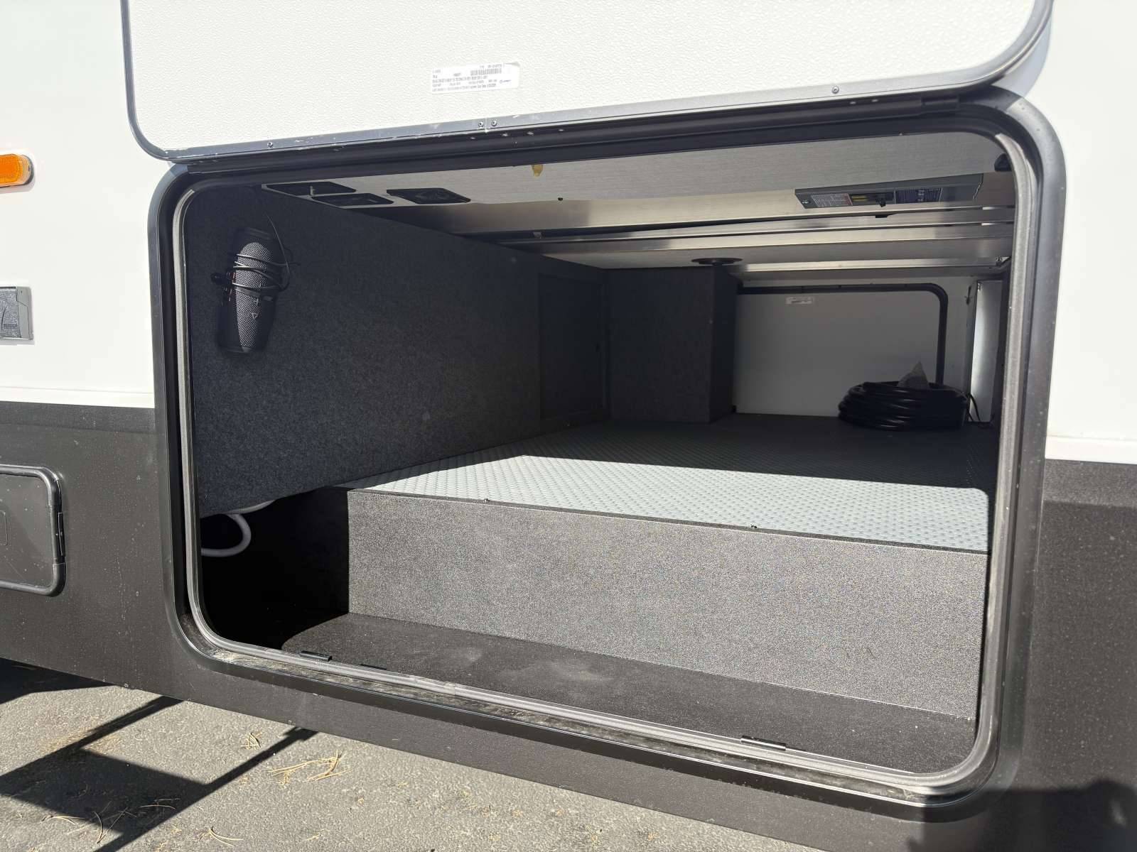 2026 KZ RV 2026 KZ RV Durango Half Ton - thumbnail 8