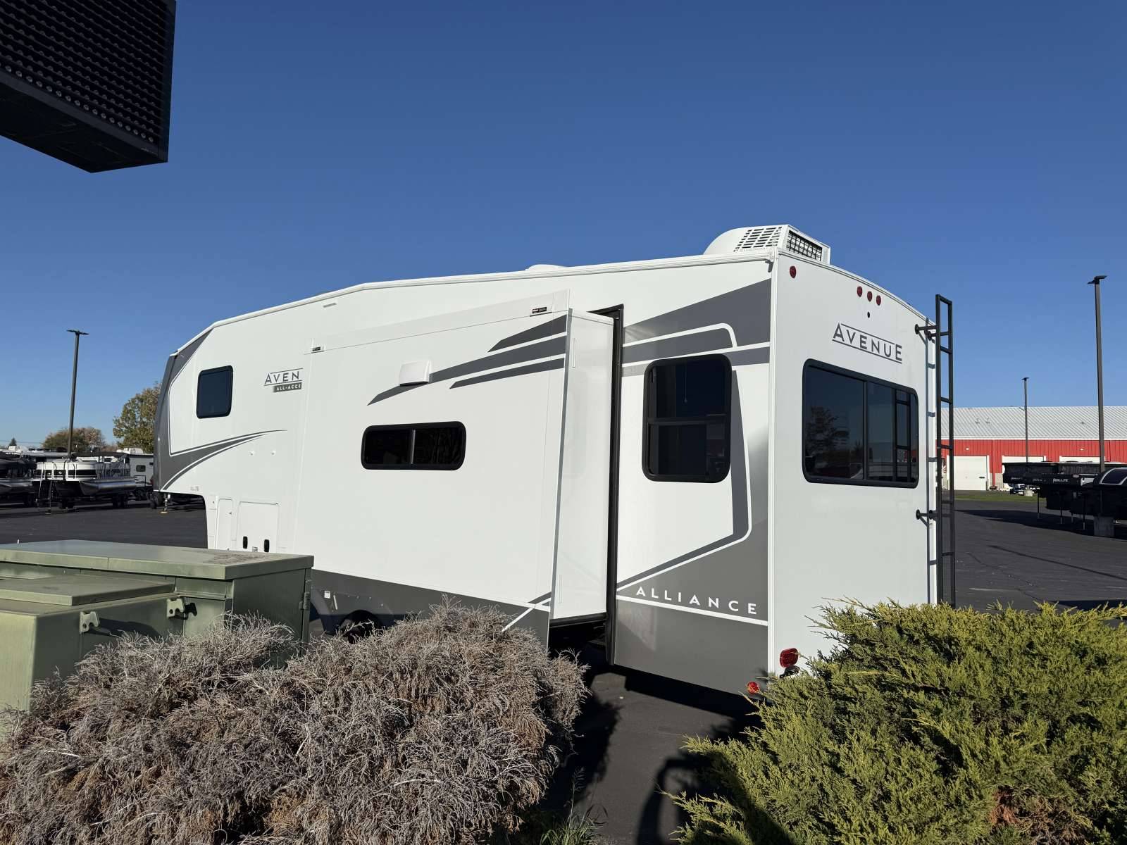 2026 Alliance RV 2026 Alliance RV Avenue - thumbnail 4