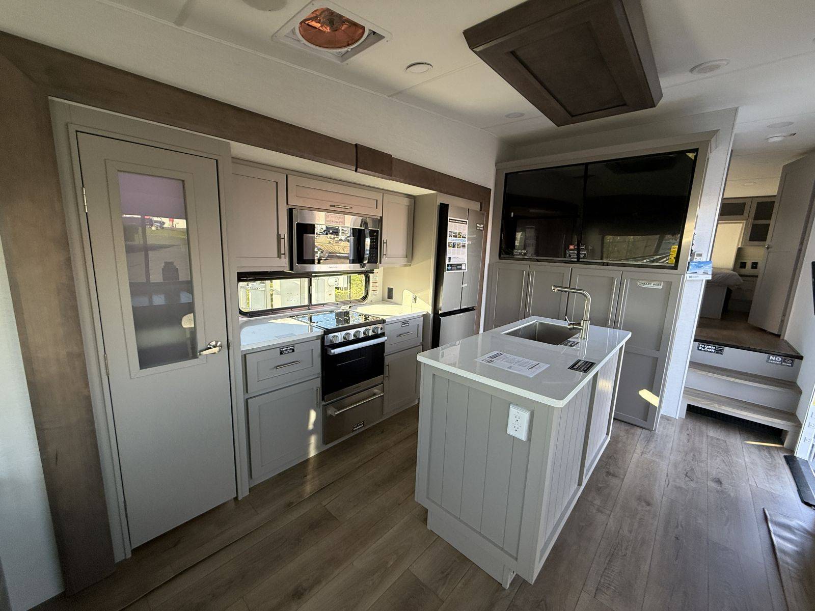 2026 Alliance RV 2026 Alliance RV Avenue - thumbnail 15