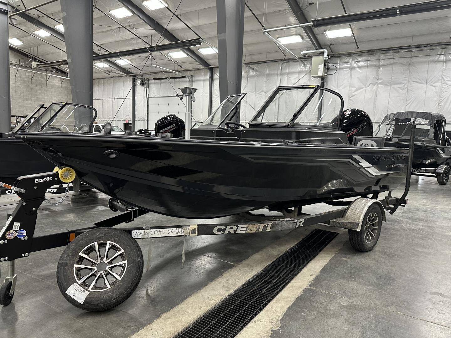 2025 Crestliner 2025 Crestliner CF17WJ - thumbnail 4