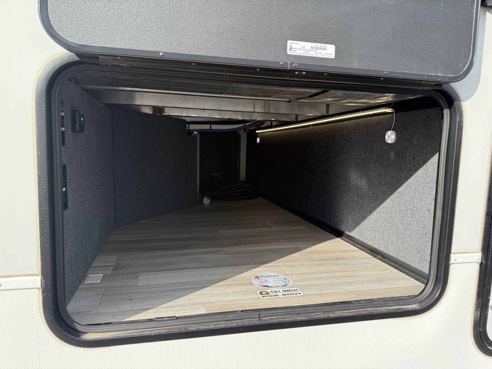 2024 Alliance RV 2024 Alliance RV Avenue - thumbnail 6