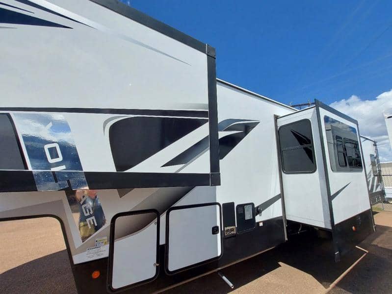 2022 Keystone RV 2022 Keystone RV Voltage - thumbnail 8