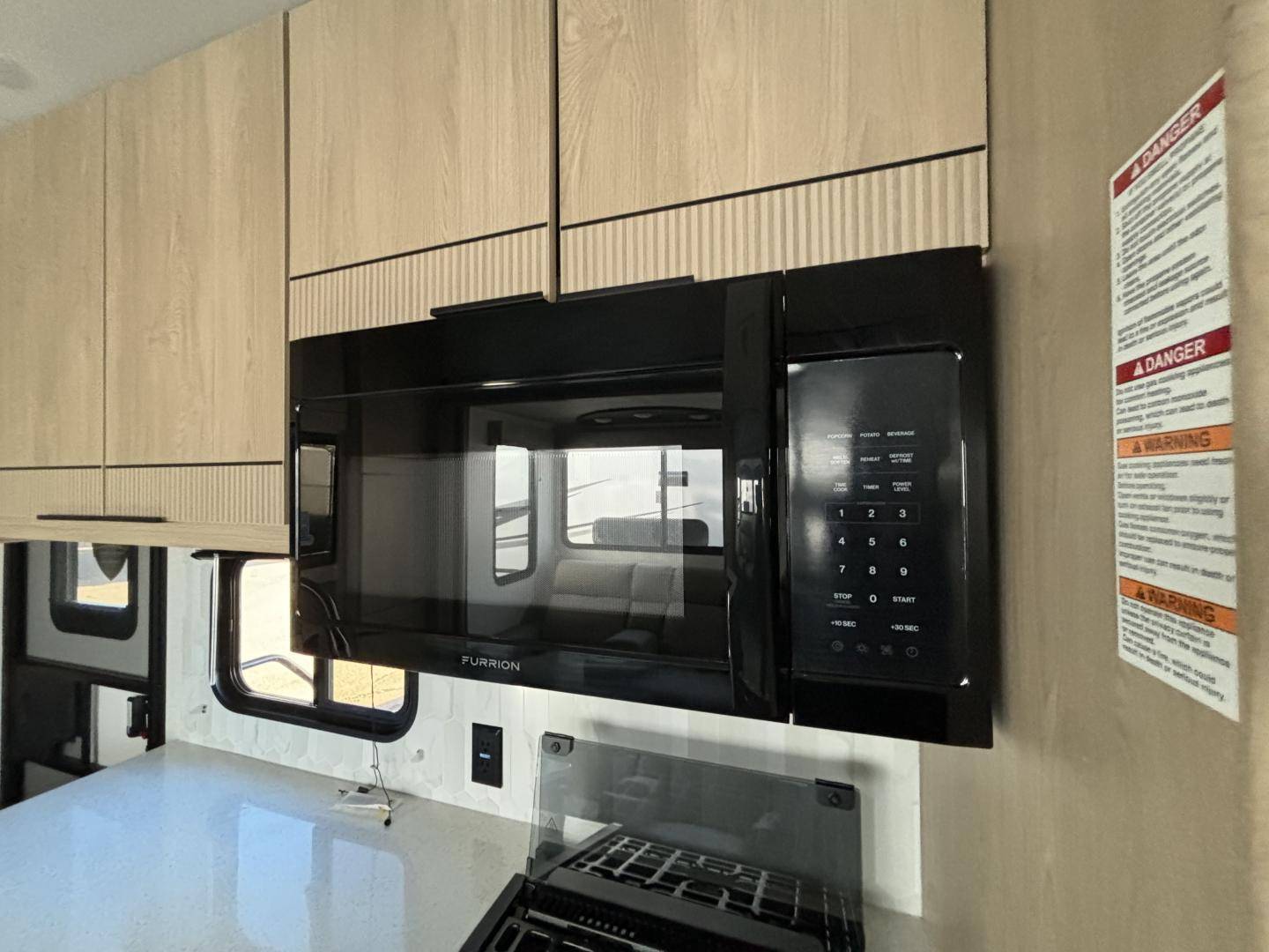 2025 Keystone RV 2025 Keystone RV Cruiser - thumbnail 19