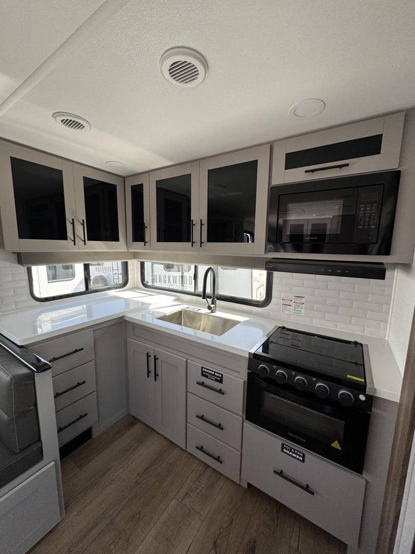 2026 Alliance RV 2026 Alliance RV Delta - thumbnail 9