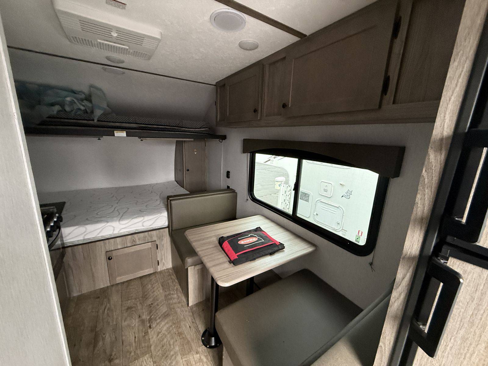 2024 Sunset Park RV Manufacturing 2024 Sunset Park RV Manufacturing Sun Lite - thumbnail 9