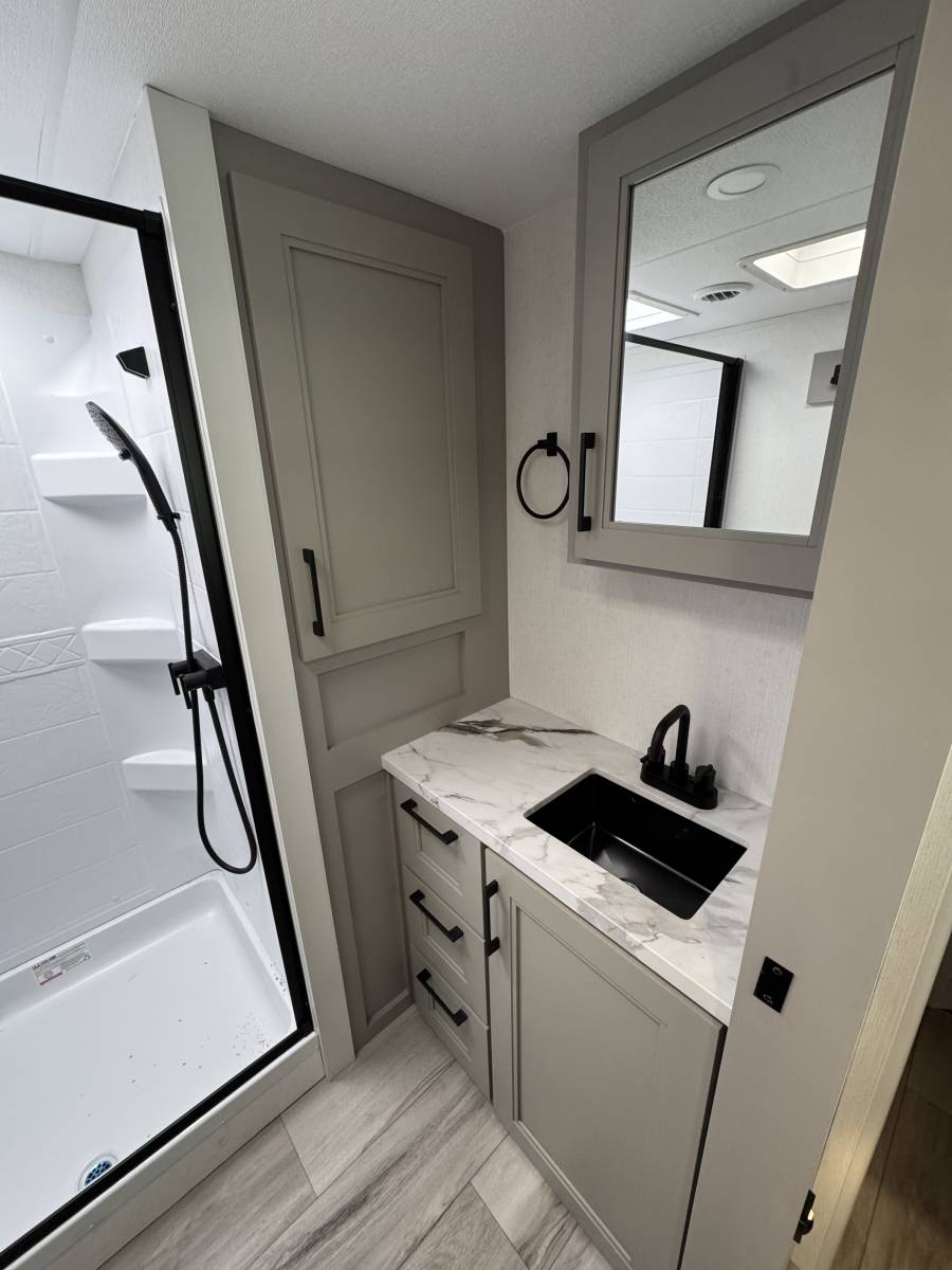 2026 KZ RV 2026 KZ RV Durango Half Ton - thumbnail 12