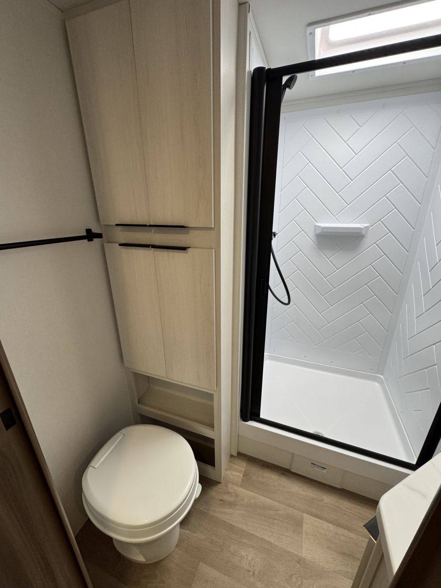 2026 Winnebago 2026 Winnebago Access - thumbnail 9