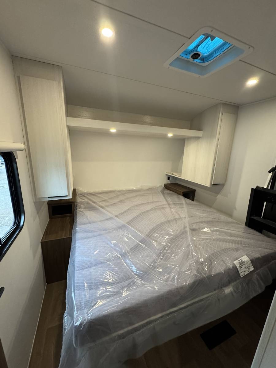 2026 Winnebago 2026 Winnebago Access - thumbnail 11