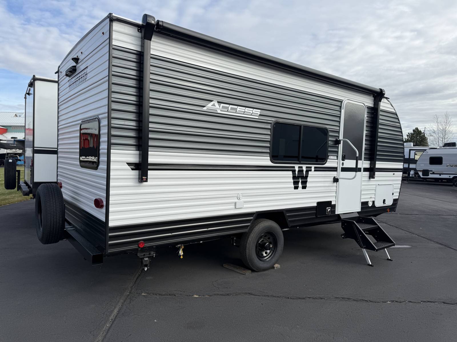 2026 Winnebago 2026 Winnebago Access - thumbnail 2