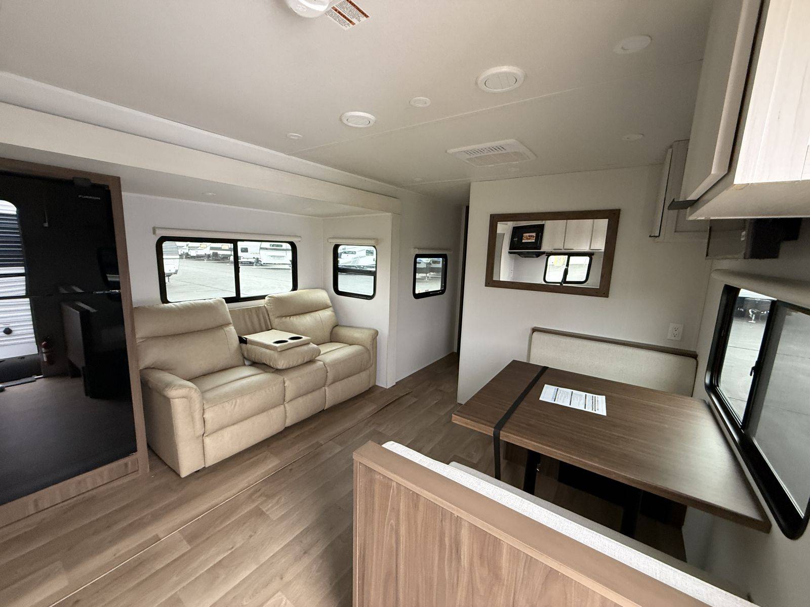 2026 Winnebago 2026 Winnebago Access - thumbnail 8