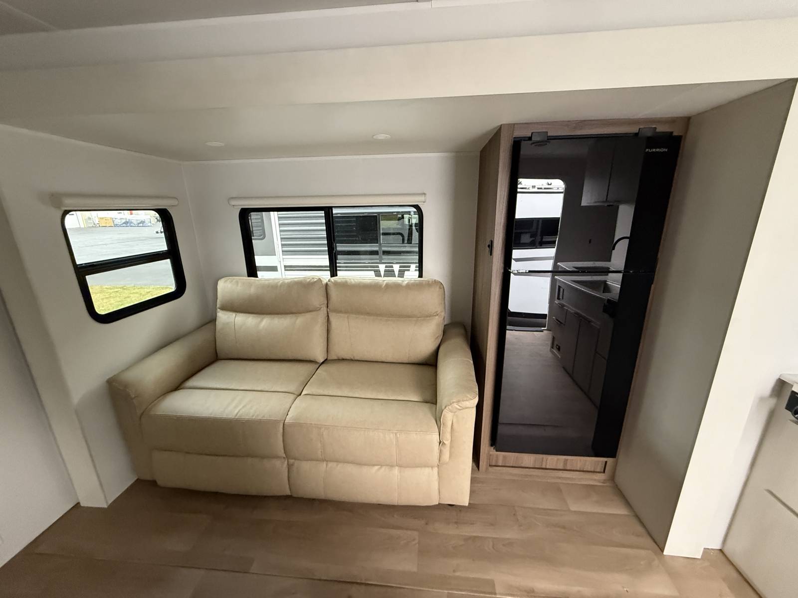 2026 Winnebago 2026 Winnebago Access - thumbnail 13