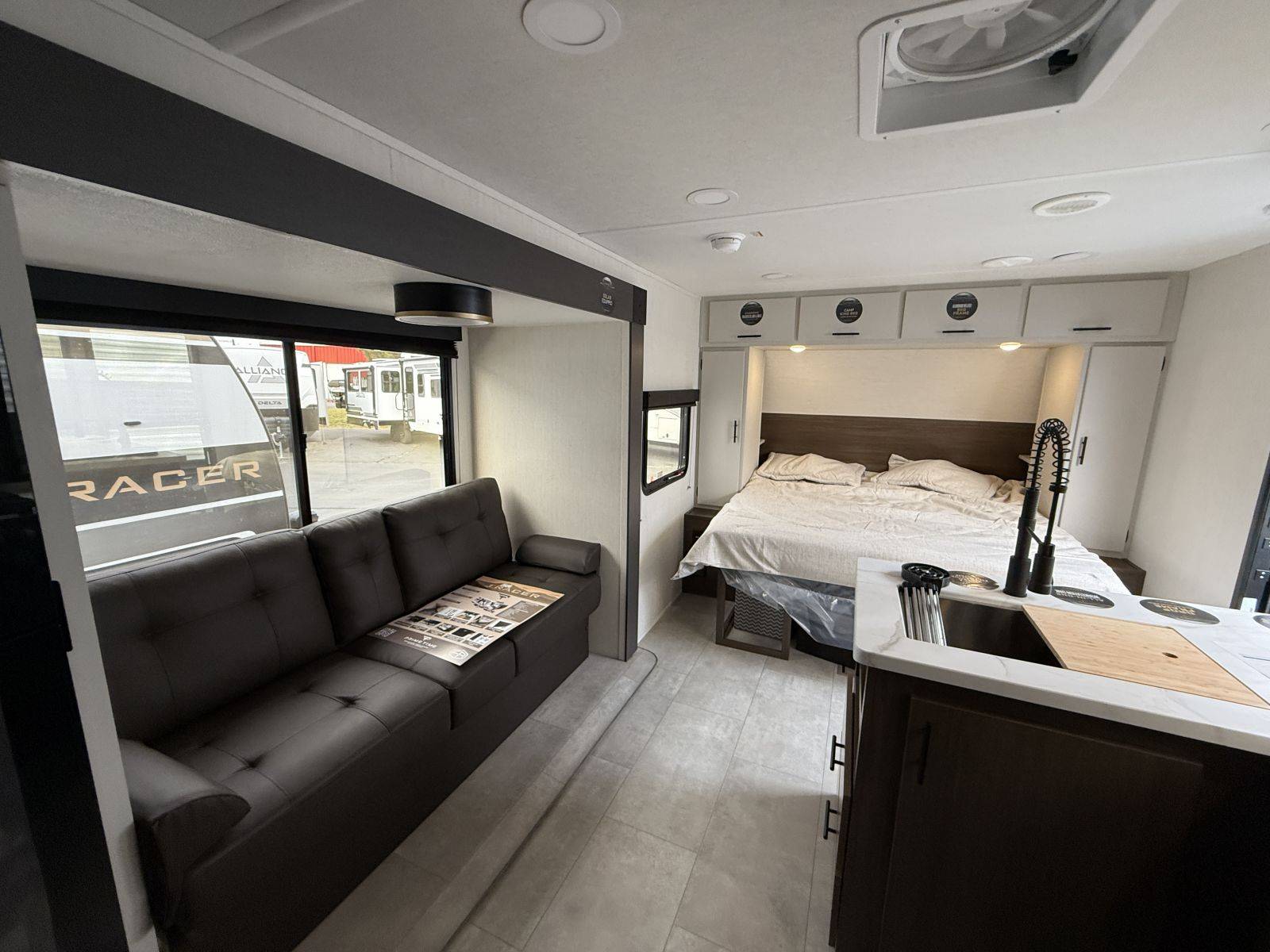 2026 Prime Time RV 2026 Prime Time RV Tracer - thumbnail 14