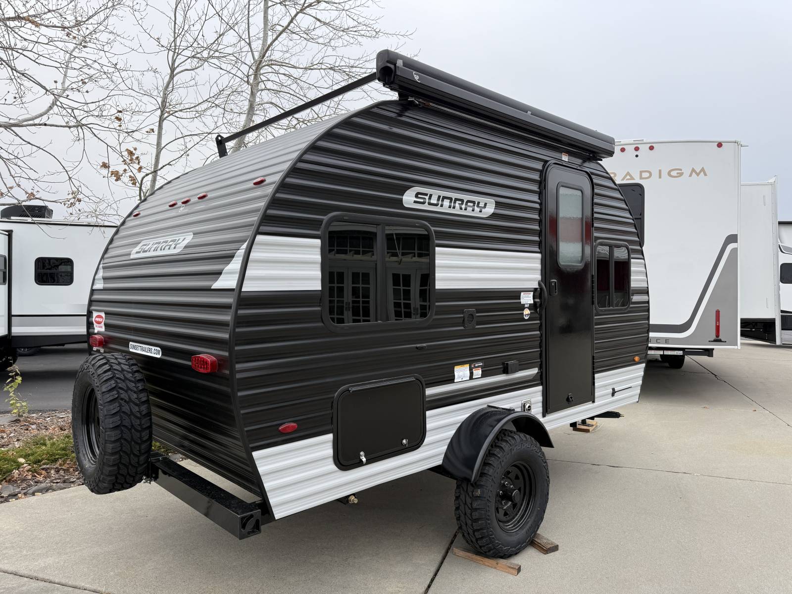 2026 Sunset Park RV Manufacturing 2026 Sunset Park RV Manufacturing Sunray - thumbnail 3