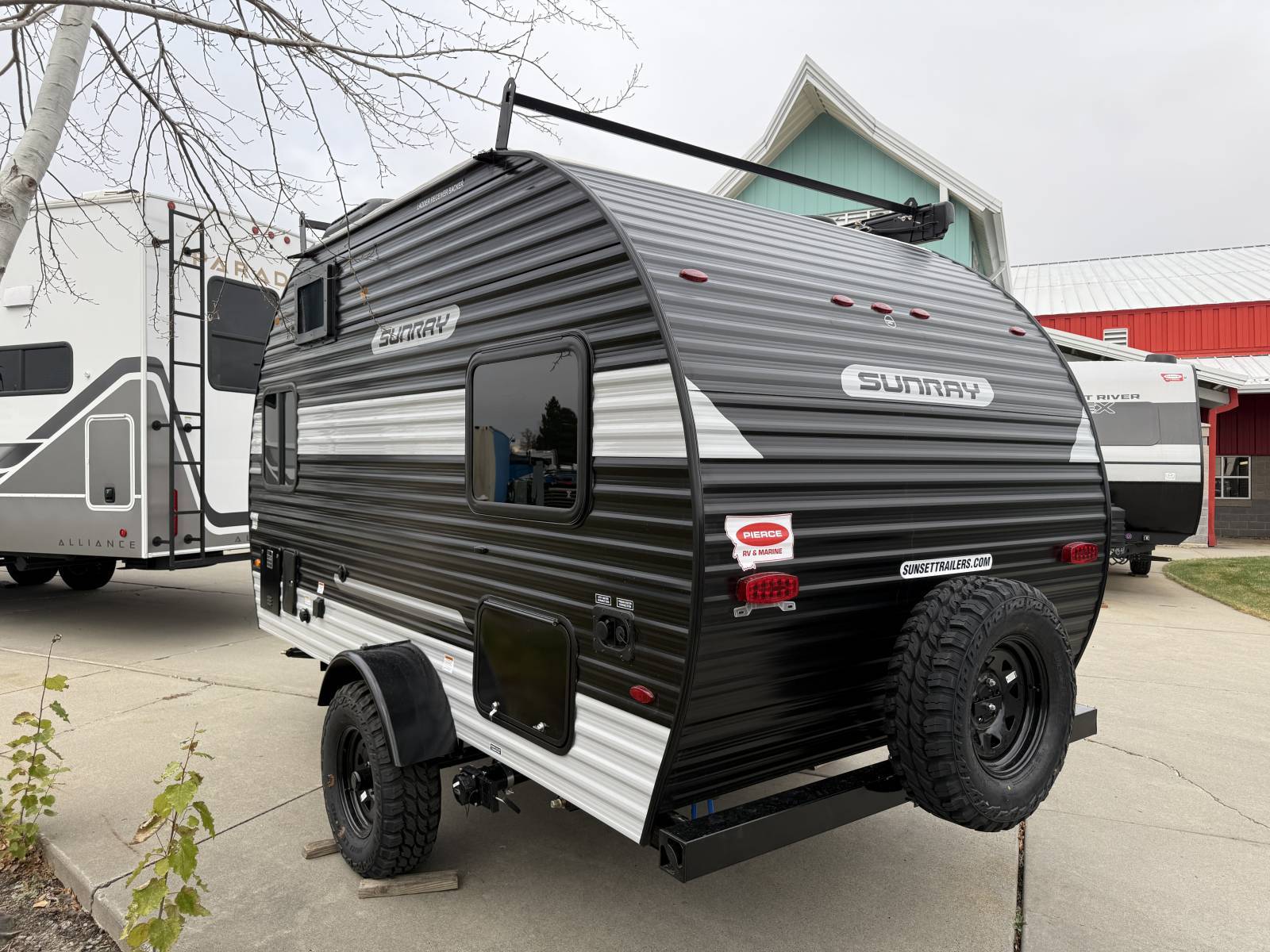 2026 Sunset Park RV Manufacturing 2026 Sunset Park RV Manufacturing Sunray - thumbnail 4